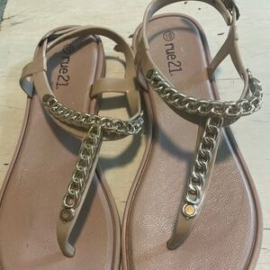 Rue21 tan and gold sandals